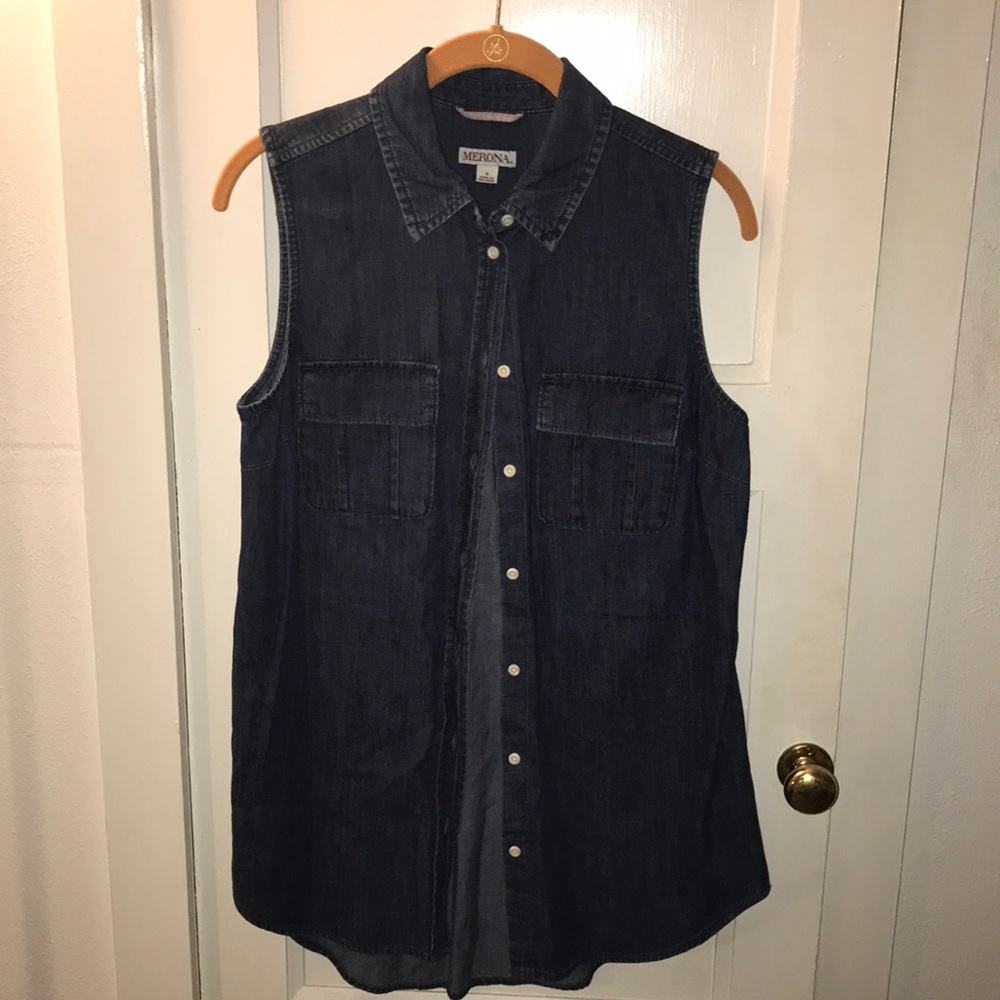 Sleeveless jean top